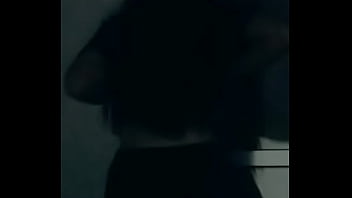 Safadinha de 18 você gozaria para mim