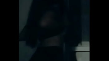 Safadinha de 18 você gozaria para mim