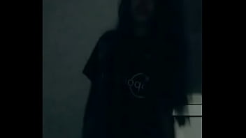 Safadinha de 18 você gozaria para mim