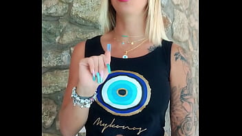 Hello la team allez on est parti pour la suite de mes aventures à mykonos de