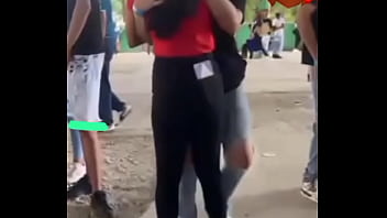 Bisneras moviéndose