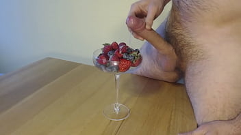 Adding Cum To Fruit Cum On Food 2 thumbnail