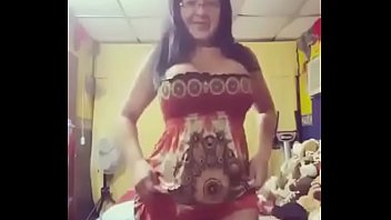 Profesrora Culona Y De Buenos Senos Se Graba Para Su Alumno Pingon thumbnail