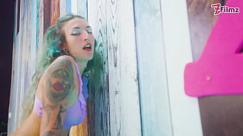 Lesbian orgy anal and squirt tattooed girls fuck each other holes and lick tehre cunts atm gapes squirting