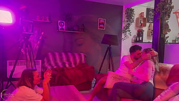 Si tu veux pénétrer notre intimité voir comment se passe un tournage entre