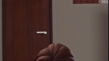 Tante cassie suce une bite