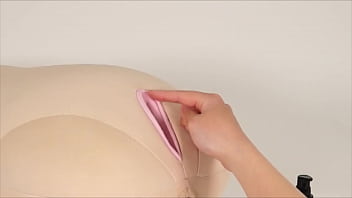 スッと馴染むラグタイム専用美容ジェル。ナチュラルなセクシーさを演出する香りです。