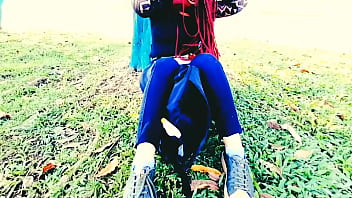 Le doy dinero y ella me da sexo anal