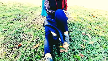 Le doy dinero y ella me da sexo anal