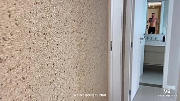 Me atragante con la verga del amigo de mi hijo