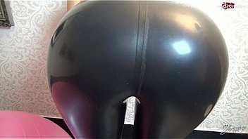 Schnuggie91 latexarsch