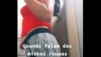 Shortinho apregado no cuzinho
