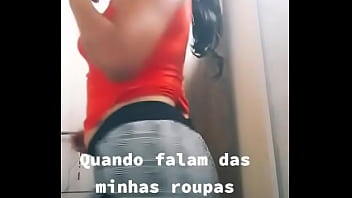 Shortinho apregado no cuzinho