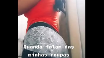 Shortinho apregado no cuzinho