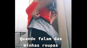 Shortinho apregado no cuzinho