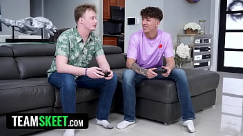 Accidental ethan and jimmy fall for their stepmoms after sniffing magic powder Accidental ethan and jimmy fall for their stepmoms after sniffing magic powder