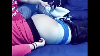 Mi Amigo Me Penetra Después De Depilarme thumbnail