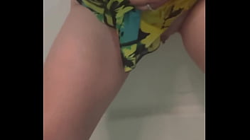 Prettyfeetelite water sports compilation feat twinkletoes