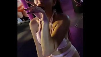 Bonjour vous envie de caresser ce petit minou