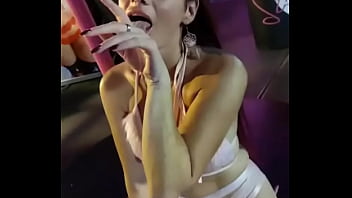 Bonjour vous envie de caresser ce petit minou