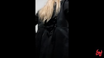 Blondevilsexywoman blonde