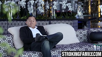 Adorable teen gets facial from stepdadâs crazy eruption