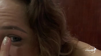 Me fode gostoso e enche minha boca e minha carinha de porra