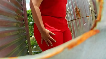 Deliciosa Transparencia De La Culona thumbnail