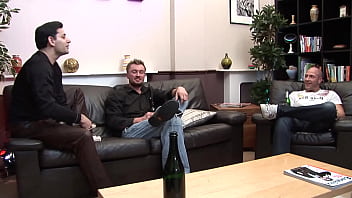 Kit lee and kat lee invite some friends over