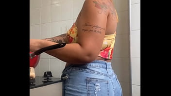 Eu Estou Na Live E Abri Meu Zíper Pra Mostra O Quanto Eu Tô Querendo Dar thumbnail