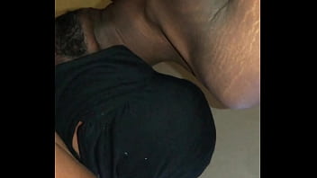 Pongo a estan señorar a que me de un buen oral