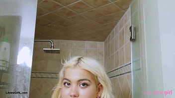 Golden haired cutie enjoyed a sensual bath