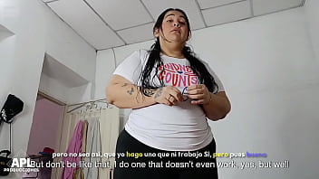 Cuando no esta la esposa mi jefe me dice que me ponga un lindo traje para hacer los oficios de la casa y siempre me termina follando parte 1