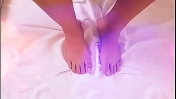 Relaxing feet