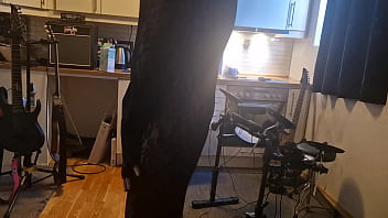 Kit willer rips his ass wide open in the kitchen for honeys cock to cum