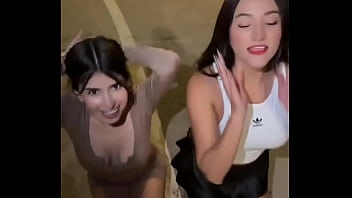 Que harías en esta situación si fernandalarax y yo estamos asi contigo