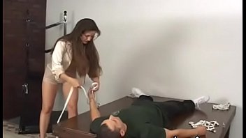 Salacious Diva Gets Rear Fuck thumbnail