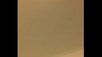 Bundinha e cuzinho grande