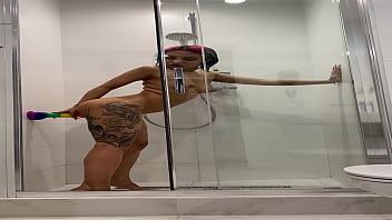 Naked roxy showers and masturbates