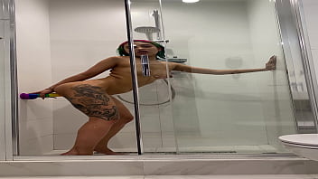 Naked roxy showers and masturbates