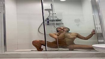 Naked roxy showers and masturbates