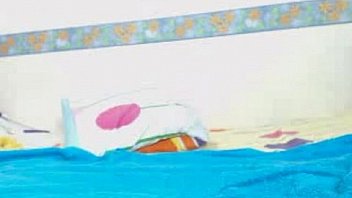 Web cam model cums with anal