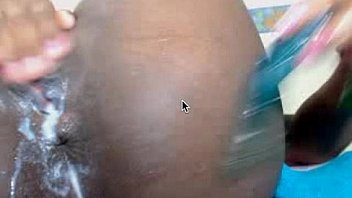 Web cam model cums with anal