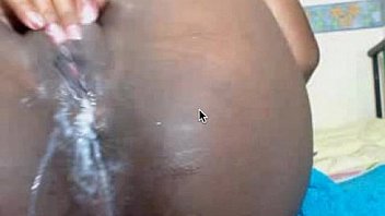 Web cam model cums with anal