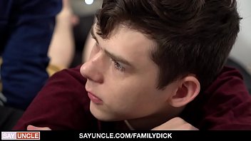 Familydick Dakota Lovell Spitroasted By Stepdad thumbnail