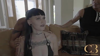 Nacke pays with ass dialogue trailer