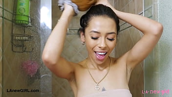 Alluring teen slut enjoys a sensual bath