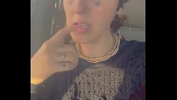 There are days for me that my skin is all out to soak the sun rays & then there are days i’m completely covered beca