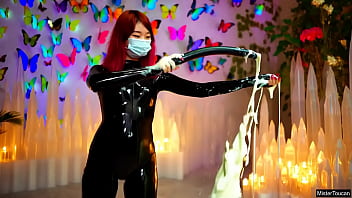 Stroke to the techno flow