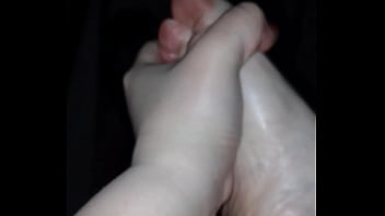 Pés branquinhos amador fetiches podolatria